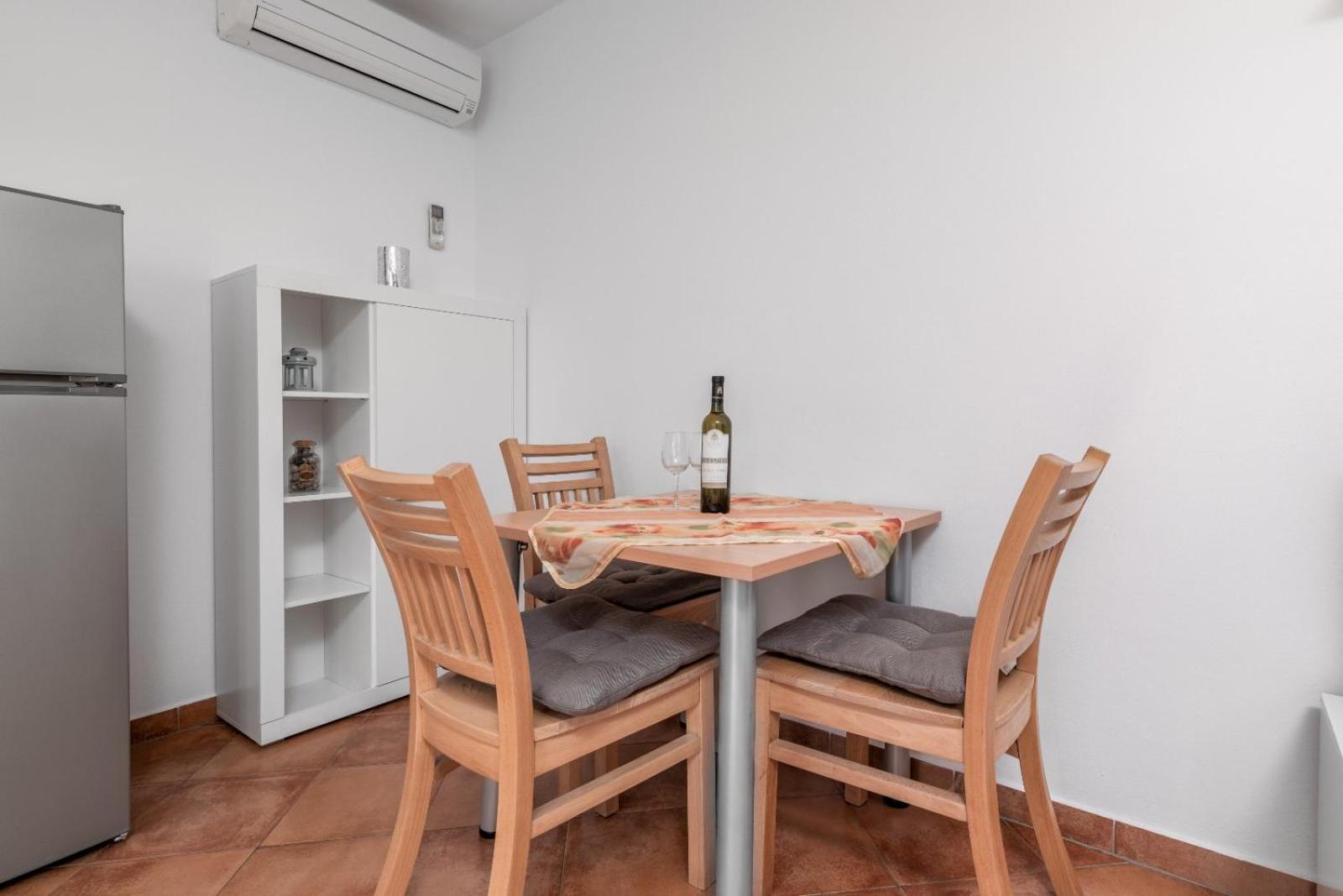 Apartments Manuela プーラ エクステリア 写真
