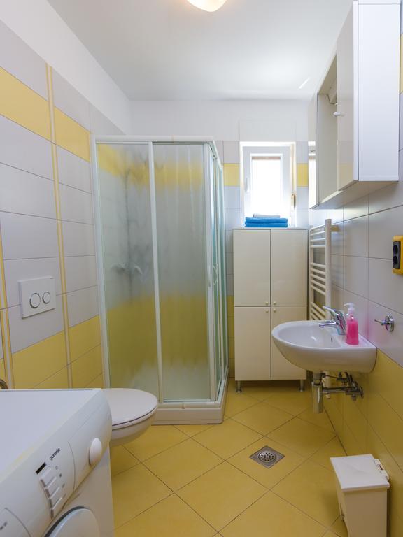 Apartments Manuela プーラ エクステリア 写真